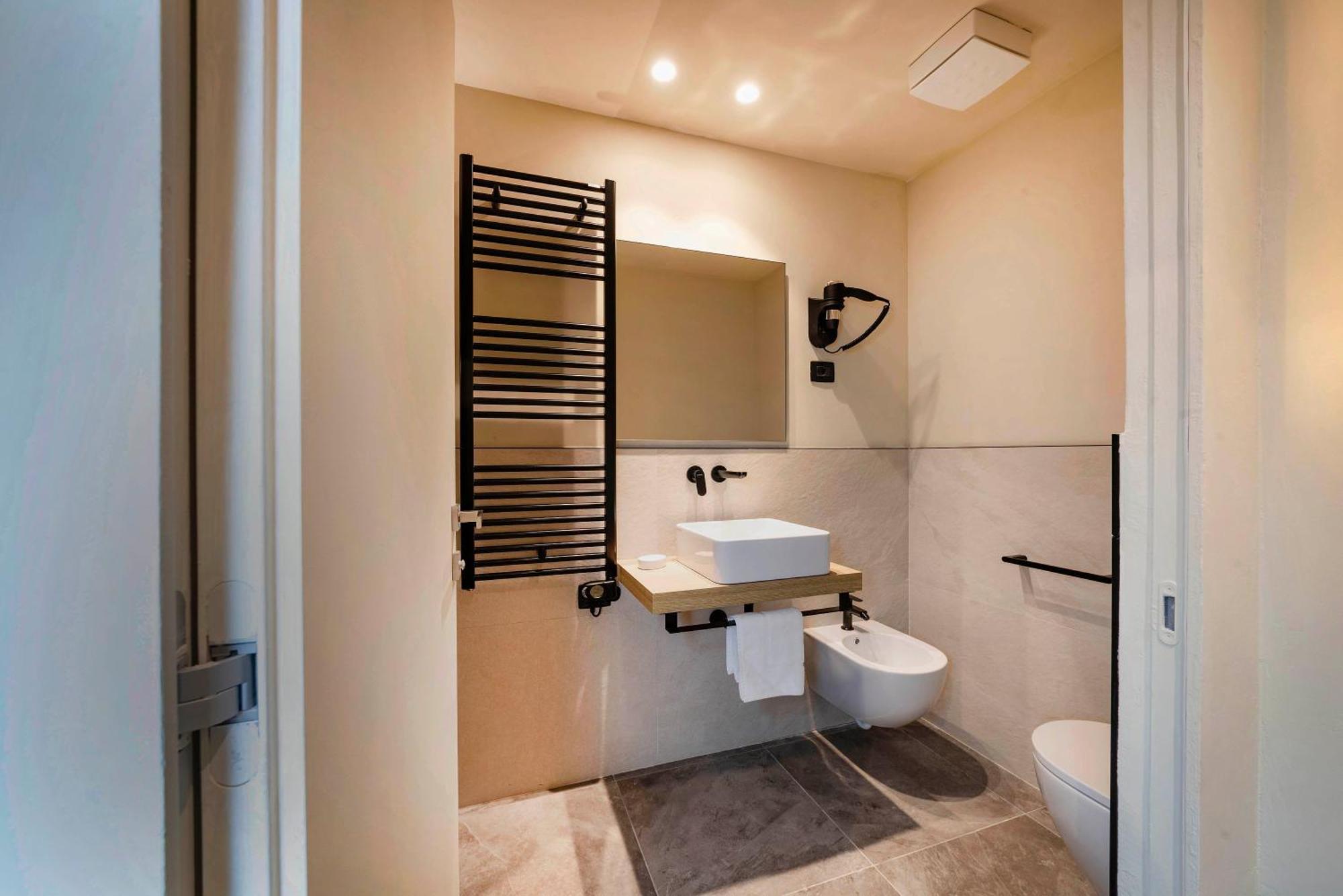 Italianflat - Verona'S River, Free Parking For Car & Bike, Nature, Relax Camera foto